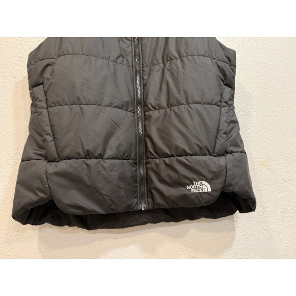 The North Face Everyday Insulated Puffer Vest Womens Large Has A Logo Black - Picture 3 of 11